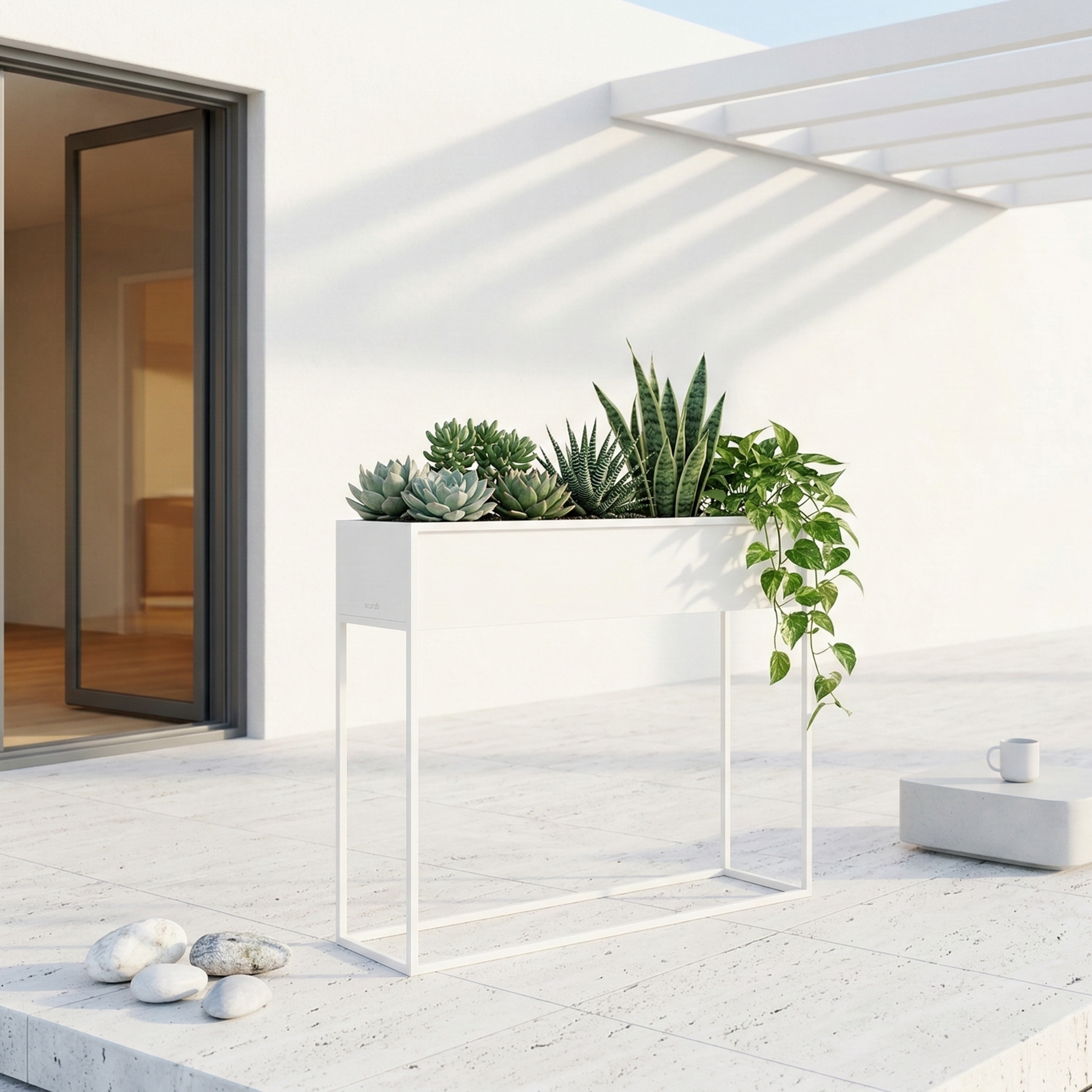 Scarab Emelyn Extra Wide Planter Box